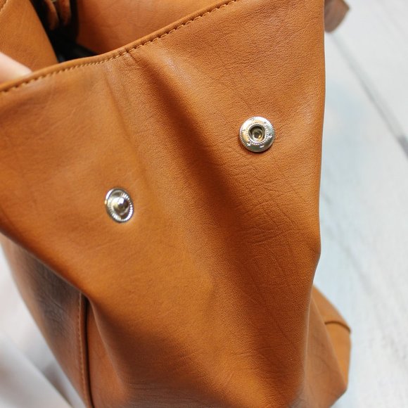 Colab Hobo Bag - Picture 11 of 12